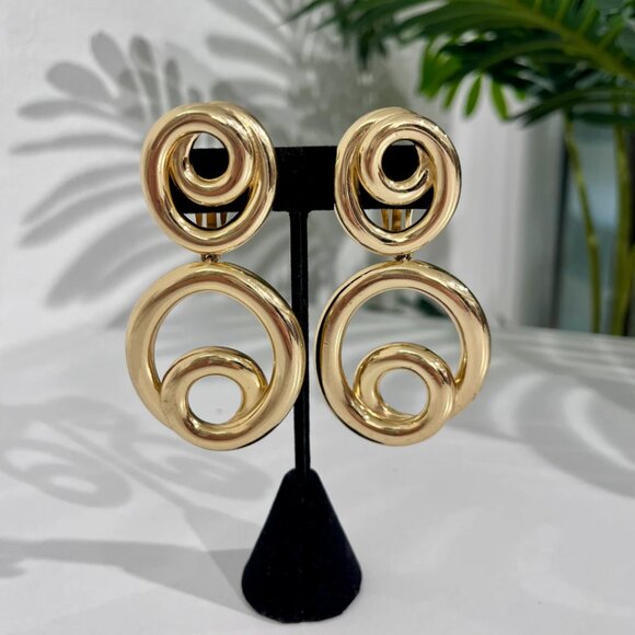 Vintage Christian Dior Gold Tone Swirl Drop Clip Earrings - Picture 1 of 5